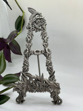 Load image into Gallery viewer, Vintage Pewter Hummingbird Easel
