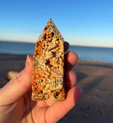 Green Grape Agate Tower